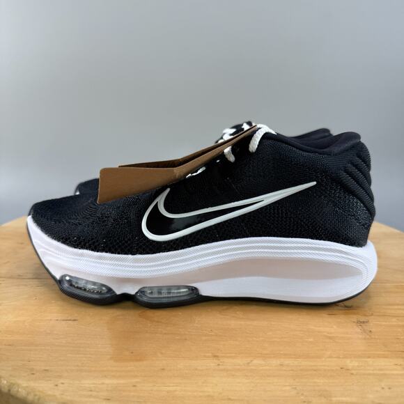 Mens 6.5 / Womens 8 - Nike Air Zoom GT Hustle‎ 3 TB Black White Basketball Shoes main image 4